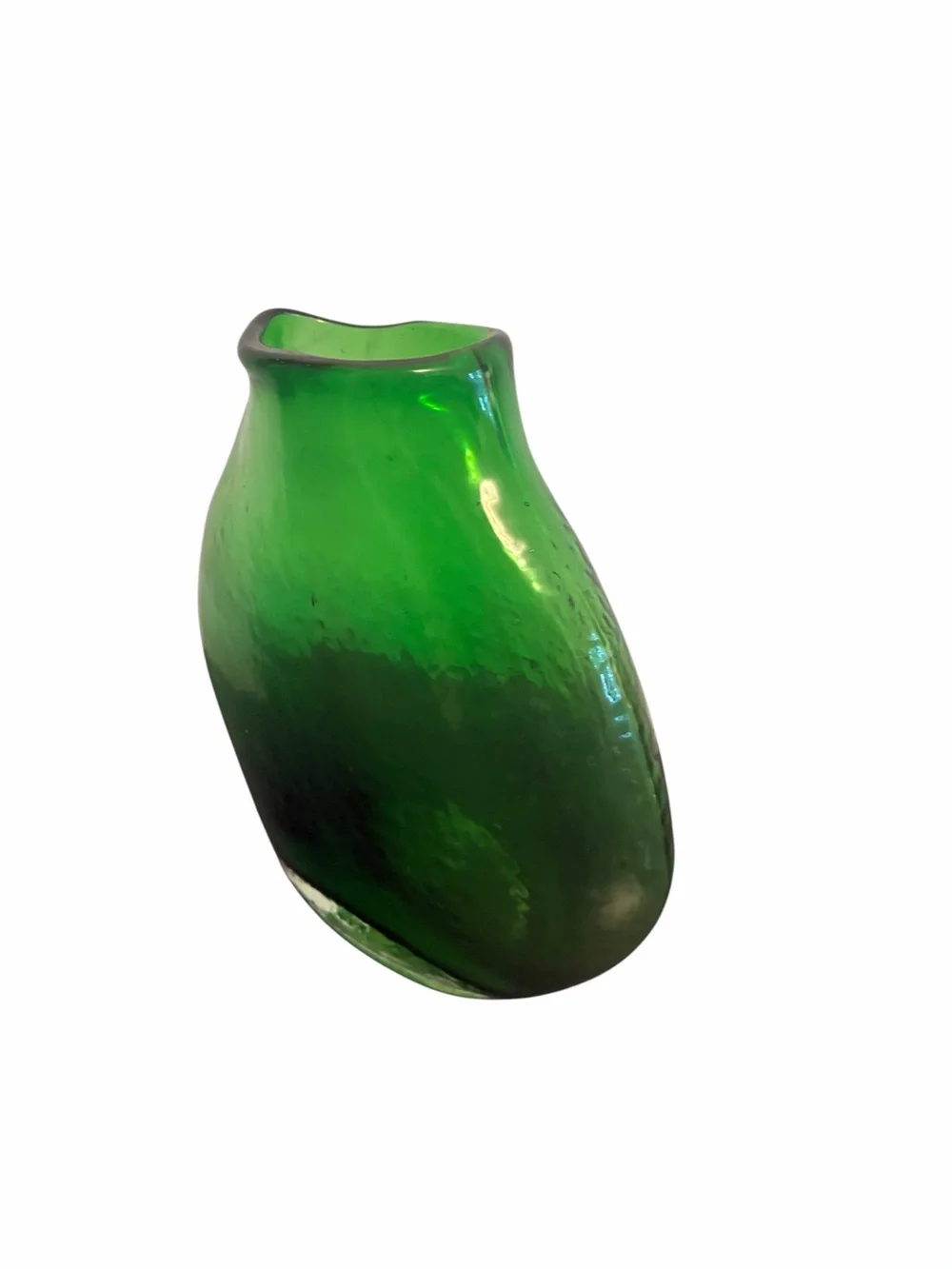 N/A handcrafted emerald